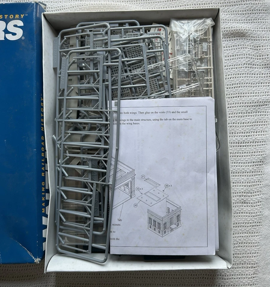 Kit ESTACIÓN UNION Edificio Walthers Cornerstone 933-3257 Escala N Foto 3 de 4