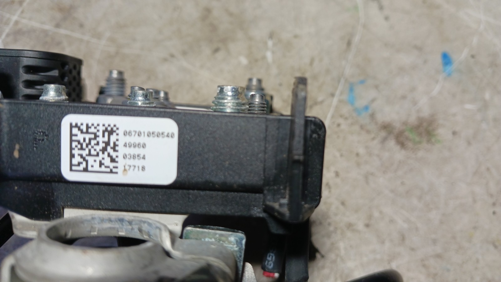 Maserati Levante 2017-2024 Fuse box P/N 06701050540
