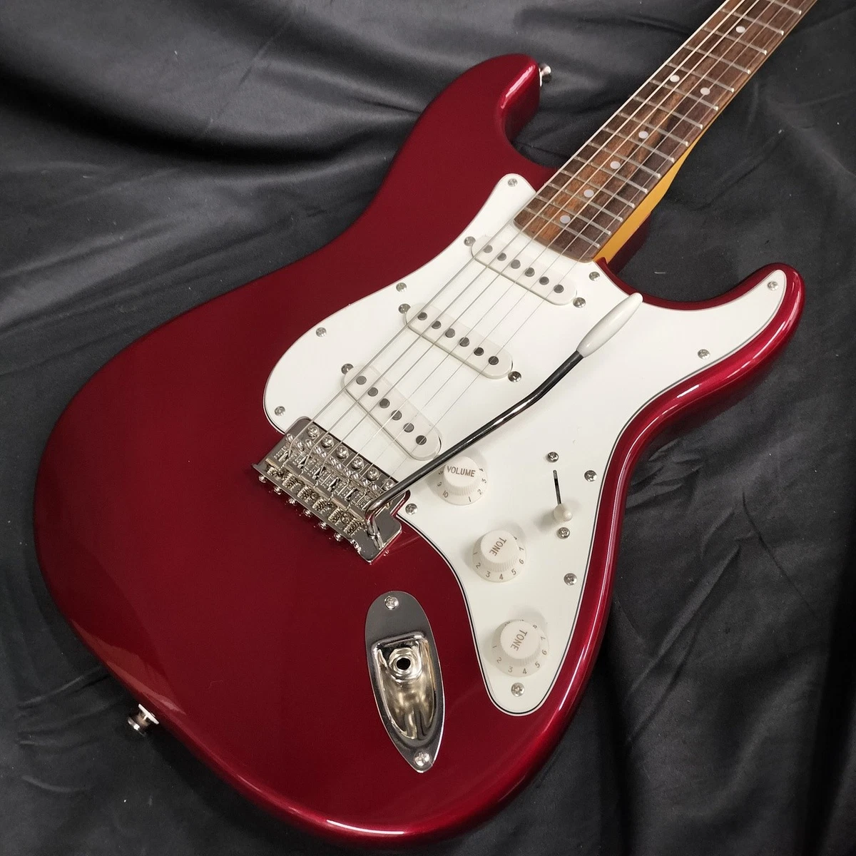 Squier Classic Vibe 60s Stratocaster for sale | eBay