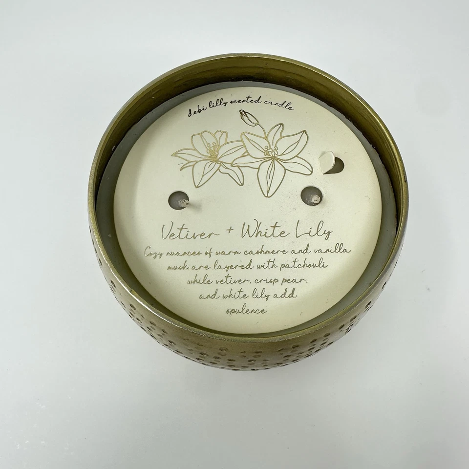 Vela perfumada de vetiver y lirio blanco DEBI LILLY metal dorado - 10,58 oz ~ NUEVA Foto 2 de 3