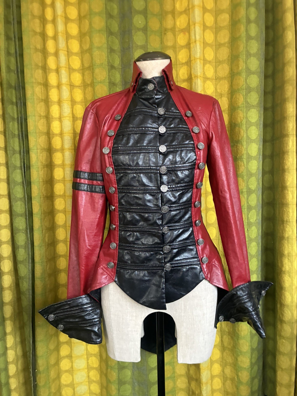 VITNAGE 90s LIP SERVICE VICE Red & Black Coated Napoleon Military Jacket S-M