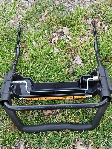 Toro OEM Parts. Upper Handle Assembly 36003 SnowMàster 824 QXE 24