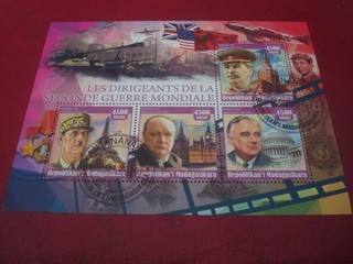 MADAGASCAR MINISHOJA CHURCHILL & ALLIADIES 2016 HOJA MINIATURA USADA SIN MONTAR