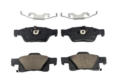 D-1498 Rear Ceramic Brake Pads Dodge Durango Jeep Grand Cherokee