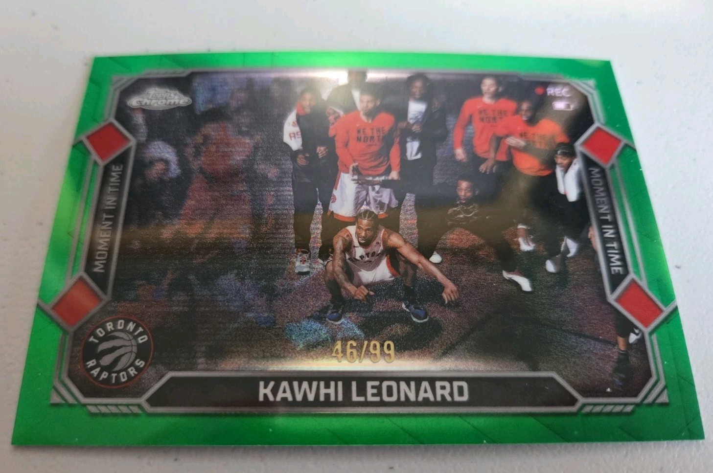 KAWHI LEONARD 2025-26 TOPPS CHROME MOMENT IN TIME GREEN /99 NO RESERVE