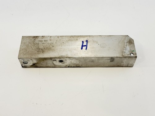 BMW F10 550IX, Deformationselement vorn unten rechts, 51117158874, 51117158874