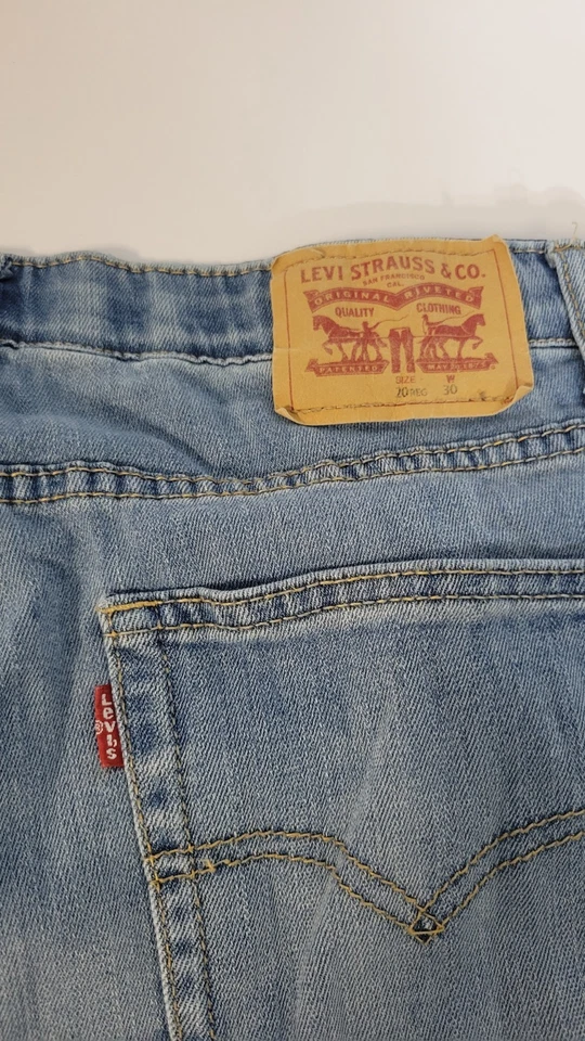 Levi's Boys Denim Shorts Size 18 Reg 29W Slim Fit  20 Reg 30W Lot Of 3  - Image 4 of 4