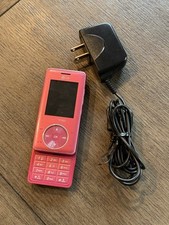 LG Chocolate VX8500P - Strawberry / Pink  Verizon  Super Rare Phone - Bundled