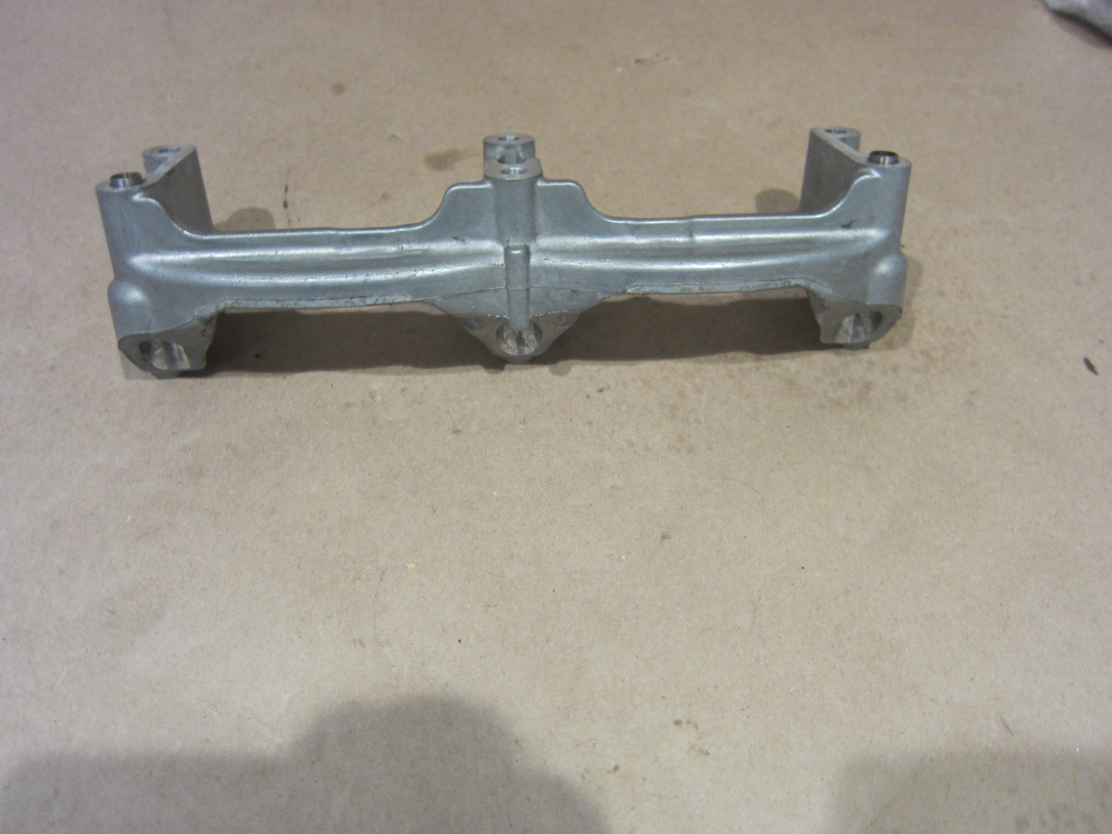 Ferrari 458,California - Fuel Rail Mounting Bracket - P/N 239946