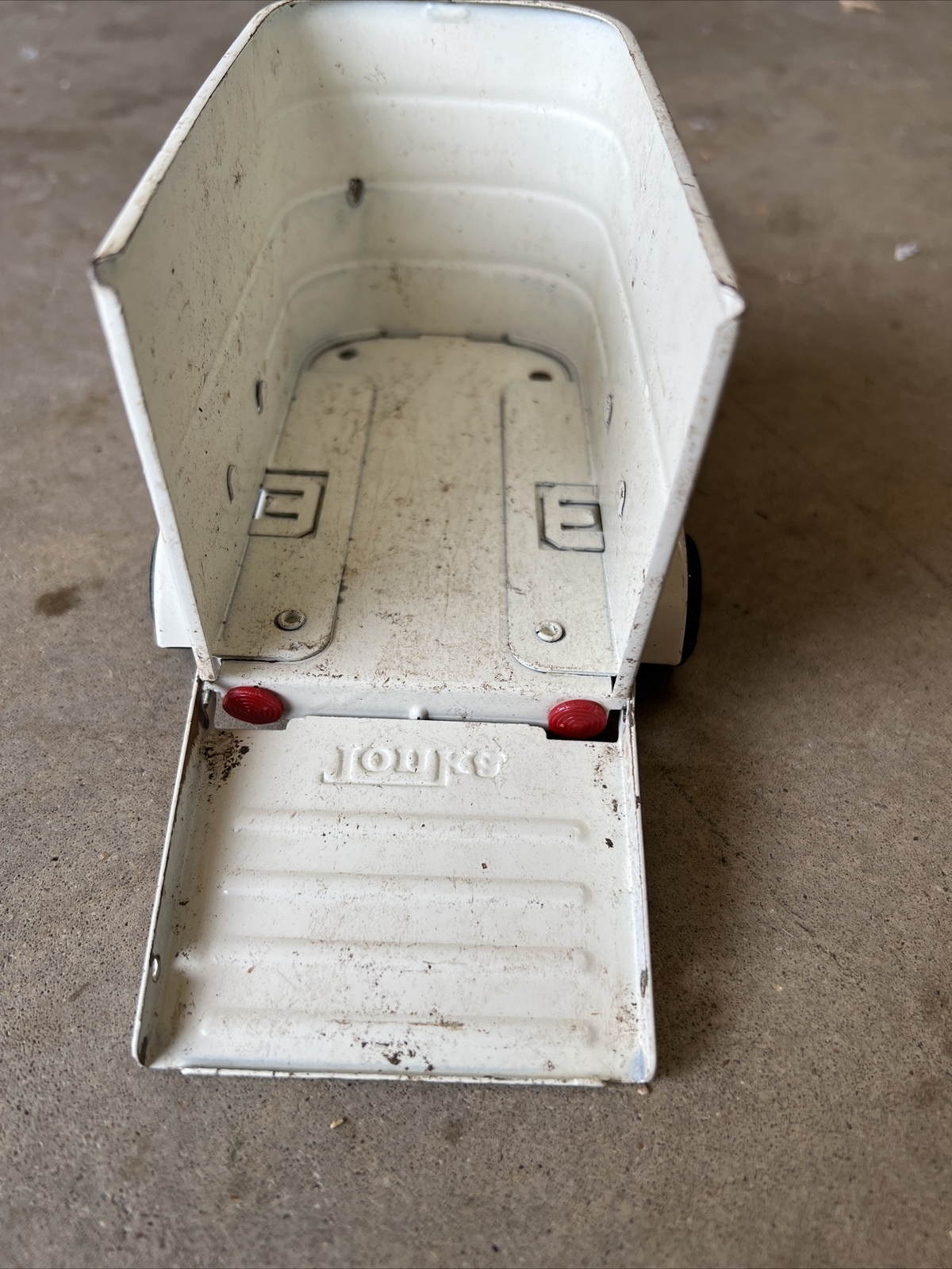 VINTAGE TONKA STABLES PRESSED METAL HORSE TRAILER 60'S/70'S MODEL