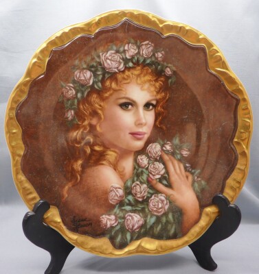 Honeysuckle Rose from Symphony of Roses by Irene Spencer Pickard China (1984)