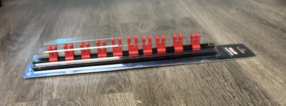 Channel Lock Magnetic Screwdriver Rack Holds 10 Screwdrivers 009326332956 - Image 4 of 4