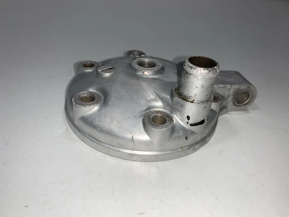 96-00 Suzuki RM250 1999 extremo superior tapa de culata tapa de cúpula Foto 2 de 4