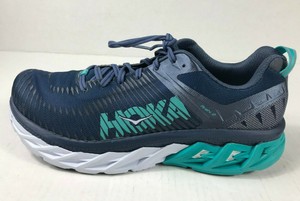 hoka one one arahi 2 wide