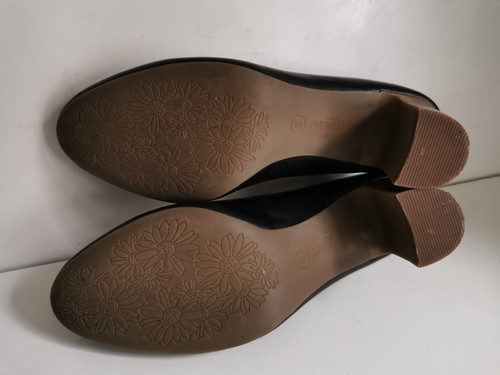 M&S FOOTGLOVE UK 5 EU 38 WOMENS BLACK REAL LEATHER COURT LOW HEELS SHOES - Picture 16 of 16