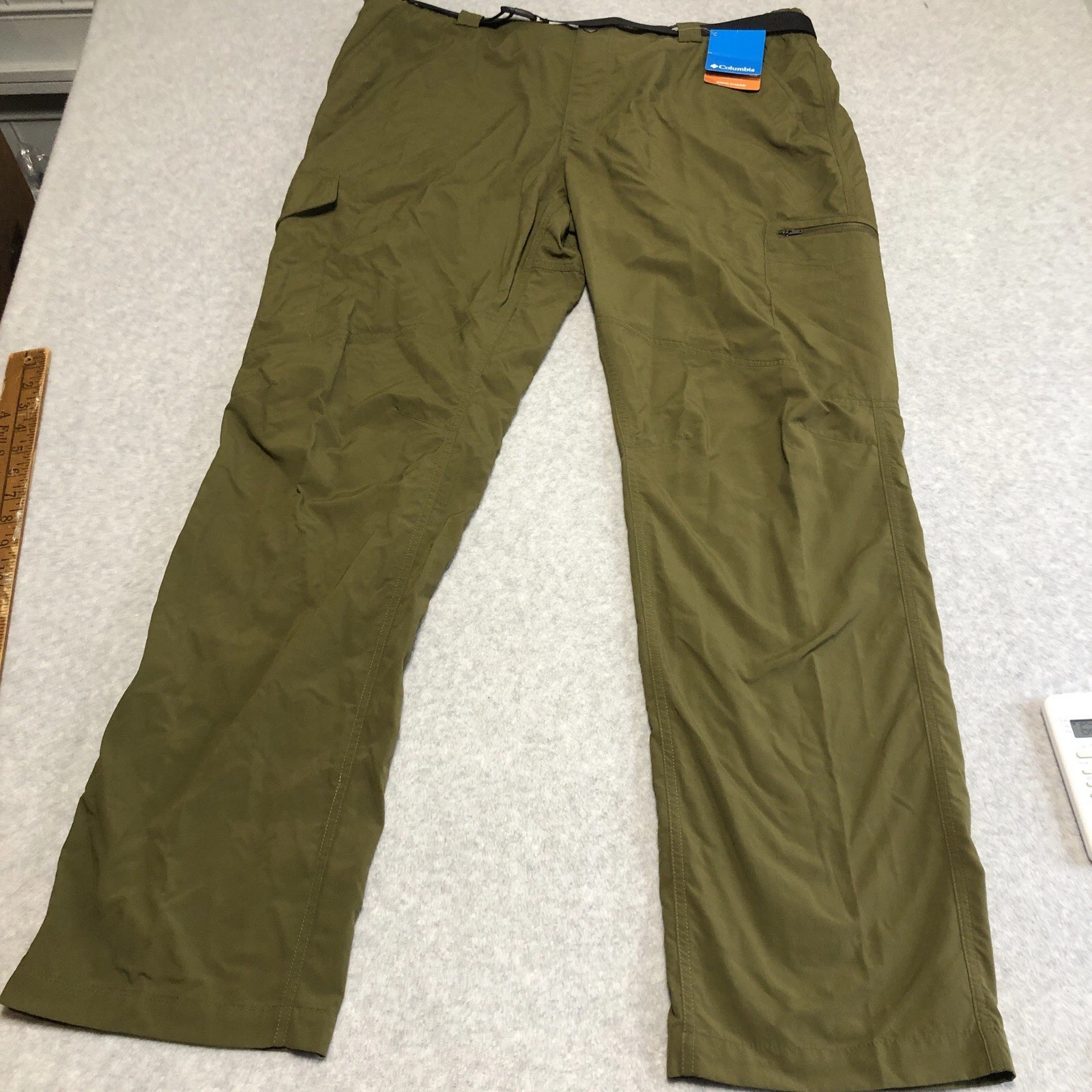 Columbia Silver Ridge Utility Pants Mens Size 42x 34 Stretch Fit Cargo Hiking
Opens in a new window