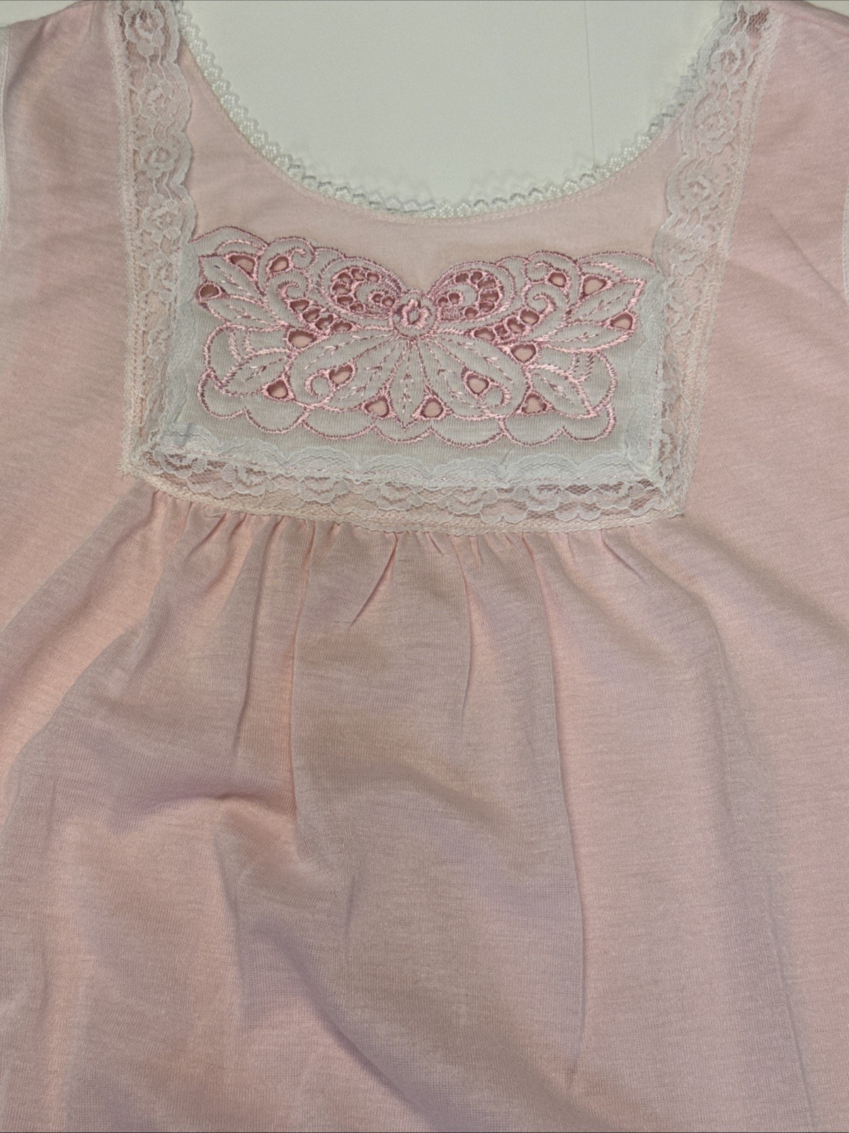 Vintage 2 Piece Pink MED/LG Nightgown & Robe Set Embellishment Lace Trim Soft