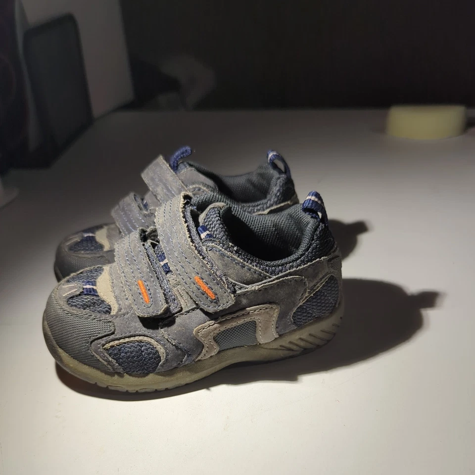 Stride Rite M2P Artin Baby Boy Size 6 Casual Sneaker Shoe Navy & Orange - Image 2 of 4