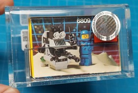 LEGO 6809 CLASSIC SPACE 1988 SEALED XT-5 and Droid NEW VINTAGE MISB CAS 80