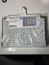 Room Essentials Everyday Chenille Bath Rug Set, BRAND NEW  Great Price 