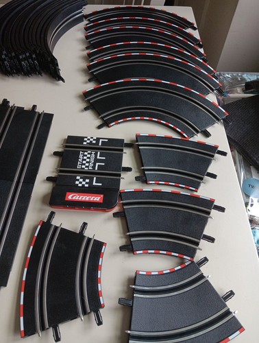 Carrera Go!!! Konvolut Slotcar Gleisstücke, Kurven Schleifen gerade Maßstab 1:43 - Bild 2 von 16