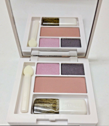 Clinique All About Shadow DUO Colour Surge Eye Quad Palette Blush in polvere SCEGLI U - Foto 9 di 16