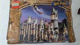 LEGO Harry Potter: Hogwarts Castle (4709) complete with box & instructions