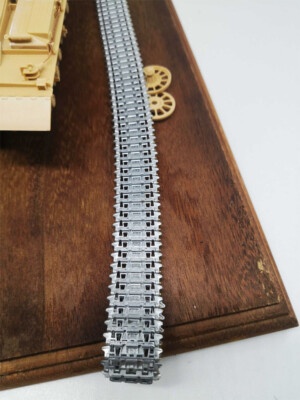 San Xin 1/35 FV214 Conqueror Tank Metal Track Links w/Pins