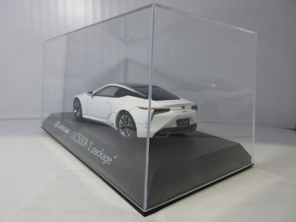 【KYOSHO】京商1/43スケールレクサス　LC500h\"L package\" 1:43 Kyosho LEXUS LC500h L Package White Nova Glass Flake