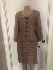 JONES NEW YORK Dress two-piece jacket with black buttons knee length skirt