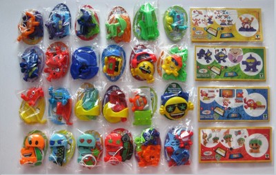 KINDER FERRERO SNACK EMOJOY SURPRISES LOT 4x SERIES COMPLETE EMOJI TOP RARE