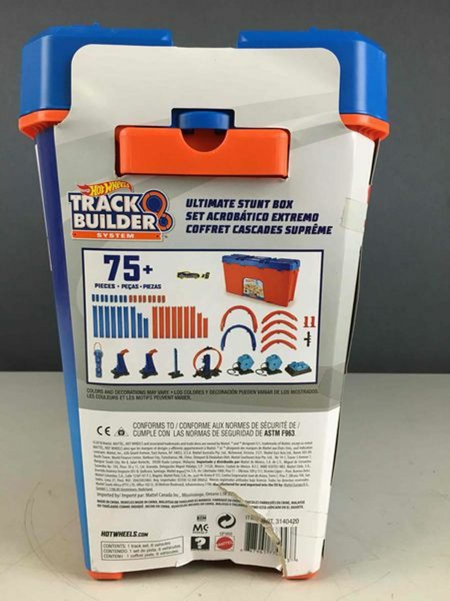 hot wheels ultimate stunt box