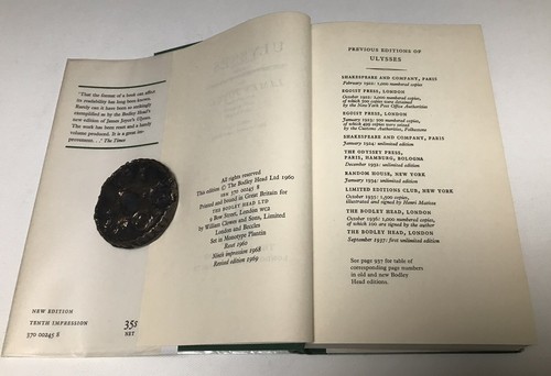 Ulysses - James Joyce Bodley Head - 1969 Revised (10th) Edition. HB DJ. VG+/VG+. - Picture 6 of 15