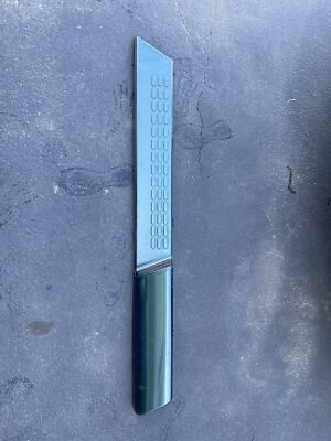 Passenger Side 97-06 Jeep Wrangler TJ OEM Sahara Fender Flare Forest Green Sill