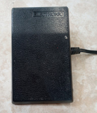 SINGER 362095-001 SEWING MACHINE FOOT PEDAL 3 PRONG CONNECTOR 604874. E5.5