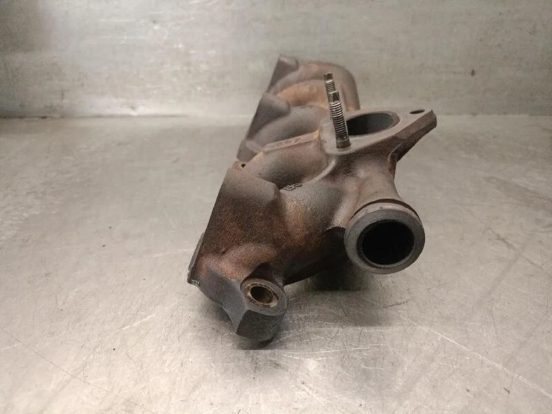 30731980 colector escape para VOLVO S60 I (384) D5 2000 5565049 - Imagen 3 de 4