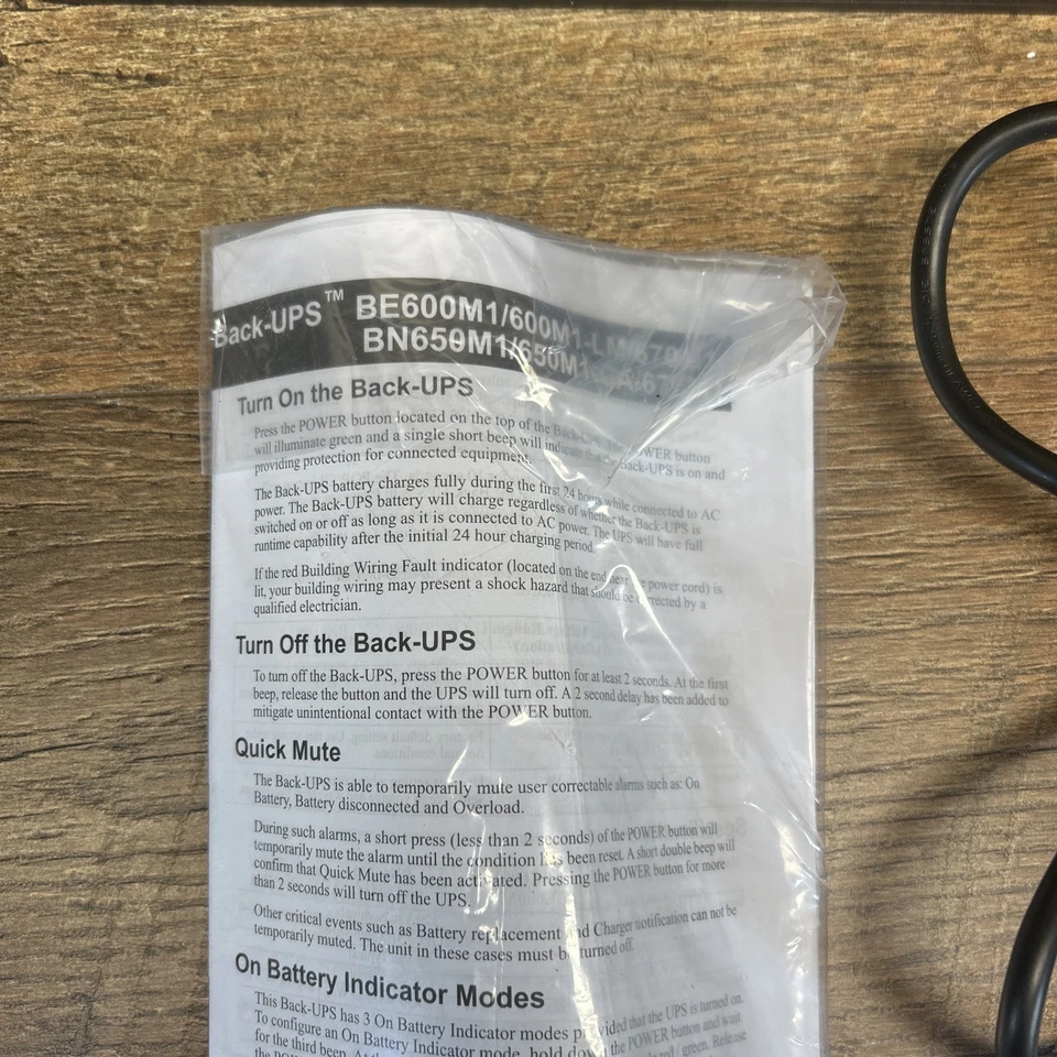 APC Back UPS 600 BE600M1 600VA 330W Battery Backup Surge Protector with Battery - Image 3 of 4