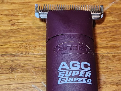 Andis Pro AGC Super 2 Geschwindigkeiten Tierhaarschneidemaschine Braun 22360 AGC2 - Bild 2 von 7
