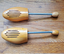VTG Wooden Shoe Shapers/Stretchers Mens Size Medium 8 - 9/12