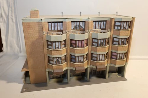 H0 - Kibri - Terraced House - 14 x 23 x 12 cm