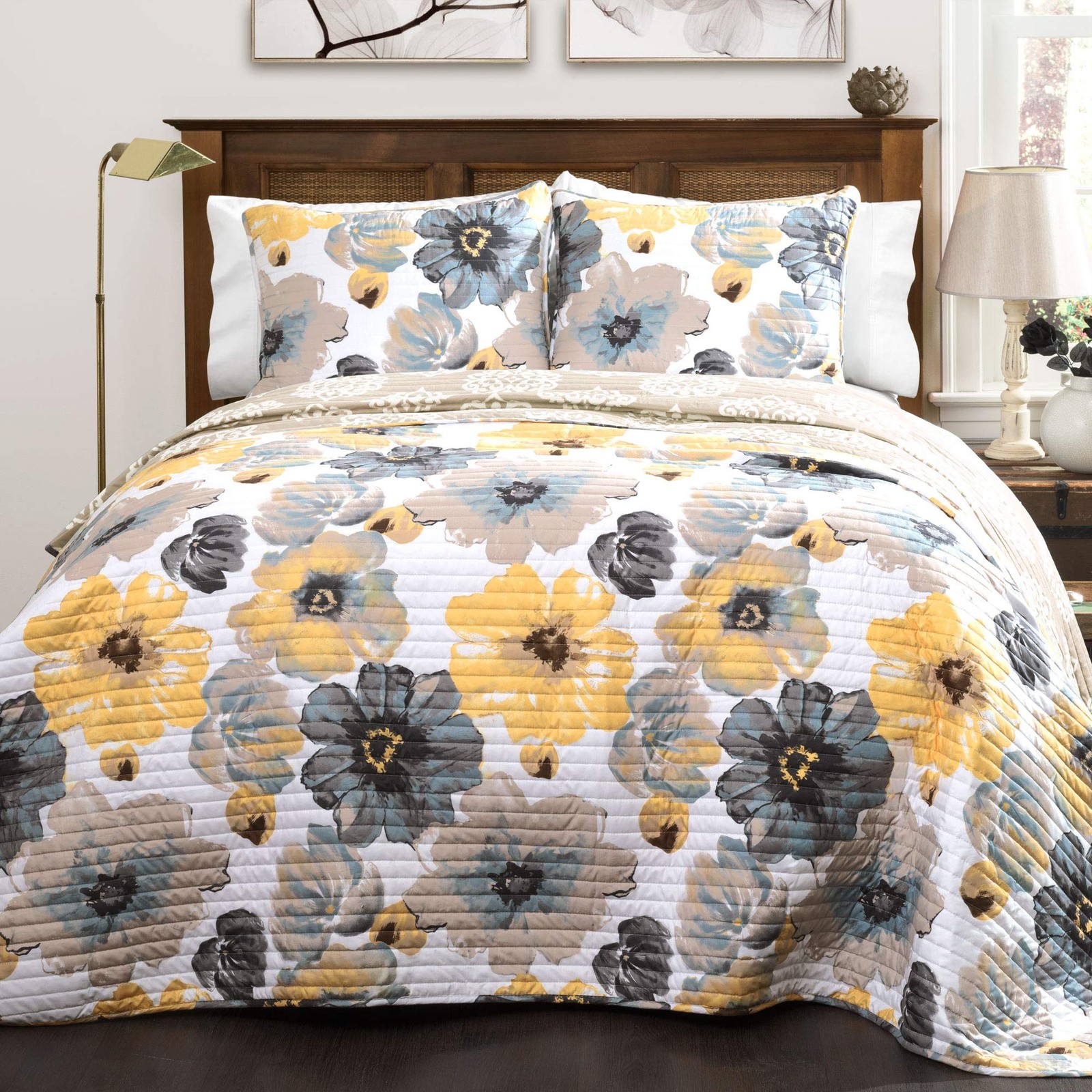 Leah Reversible Floral Quilt Set, 3 Piece Set, King, Yellow 