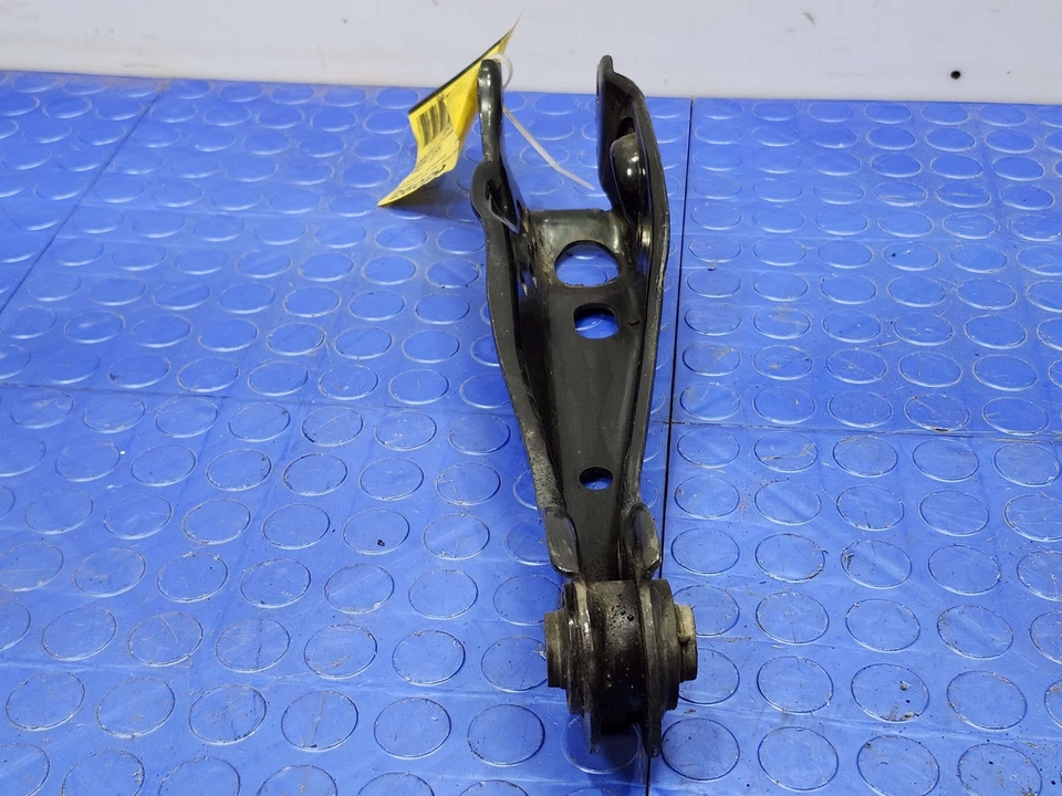 Brazo de control de enlace inferior trasero lado derecho del pasajero Nissan Pathfinder Infiniti QX60 Foto 4 de 4