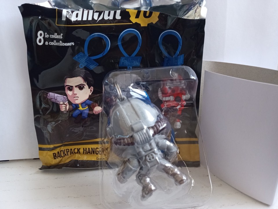 BETHESDA FALLOUT 76 BACKPACK HANGERS SINGLE BOSS SOLDIER T45 POWER