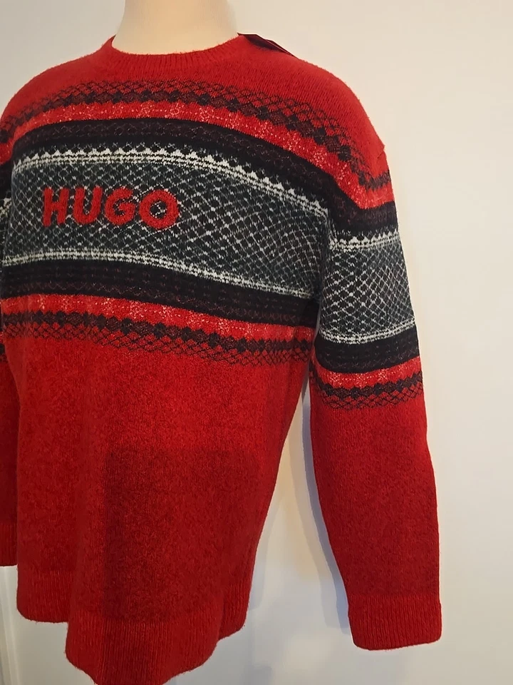 HUGO BOSS RED TAG NEW  MEN'S CREWNECK SWEATER SIZE XL - Image 4 of 4