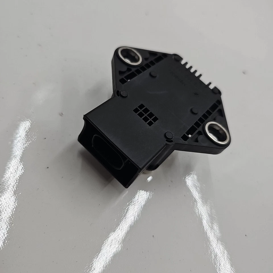 YAW Rate Module 15197080 2007-2008 GMC Yukon Tahoe Suburban - Image 2 of 2