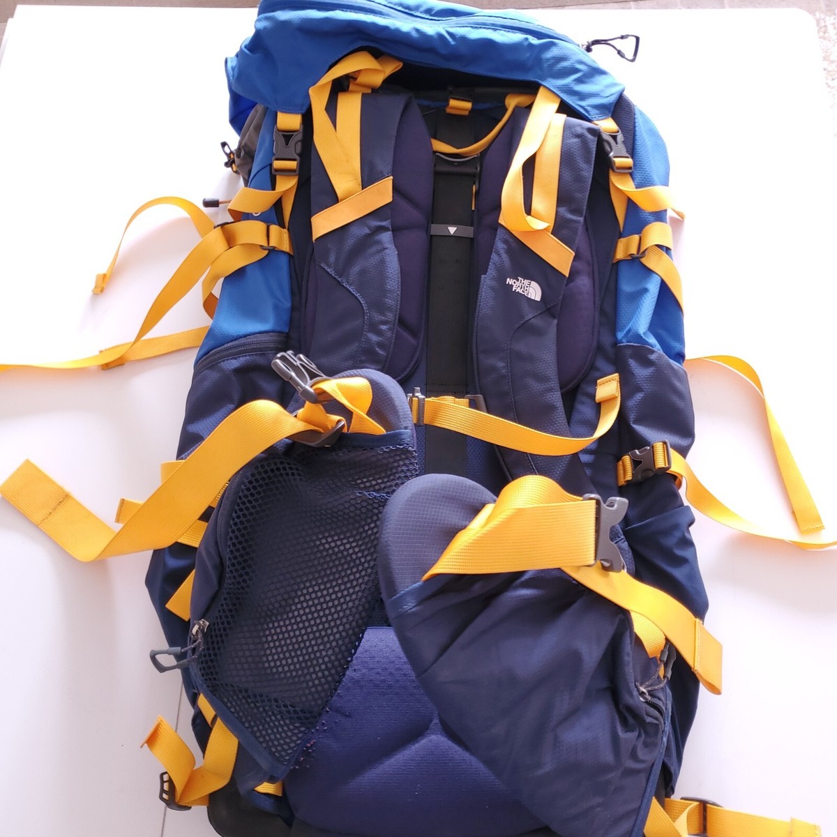 The North Face Conness 70 Backpack Hiking 70-Liter Internal