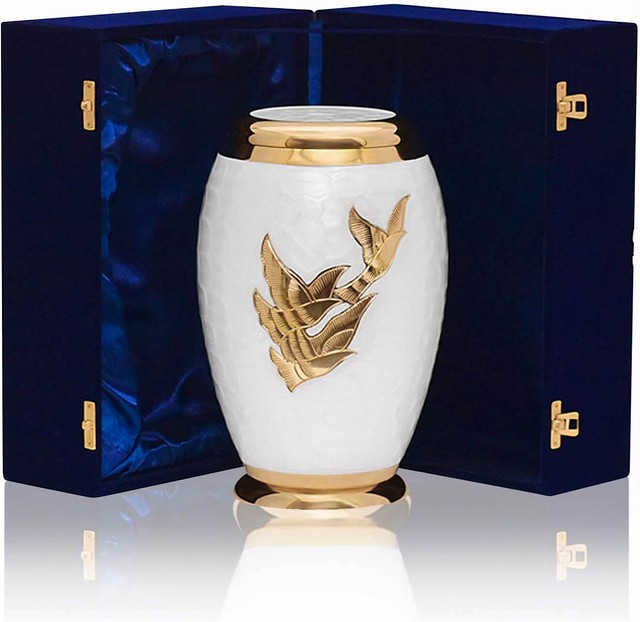 love drop pet urn