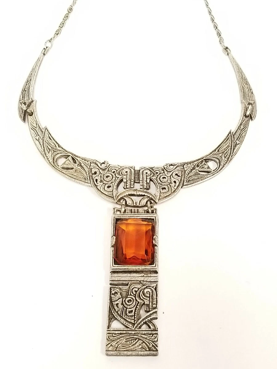 Celtic 2024 revival jewelry