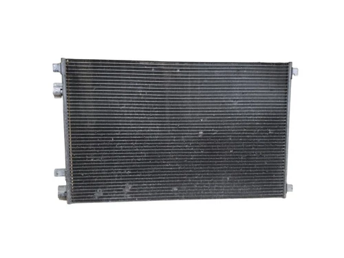 8200115543 Condensador/Radiador Aire Acondicionado per RENAULT MEGANE II 215012 - Foto 1 di 7