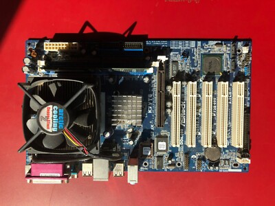 ASRock Mainboard K7VT6 AGPx8 5xPCi LAN LPT1